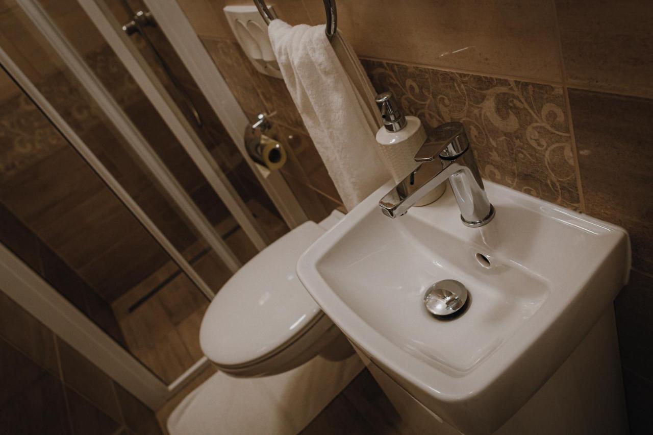 Dozsa Apartman Сегед Екстер'єр фото