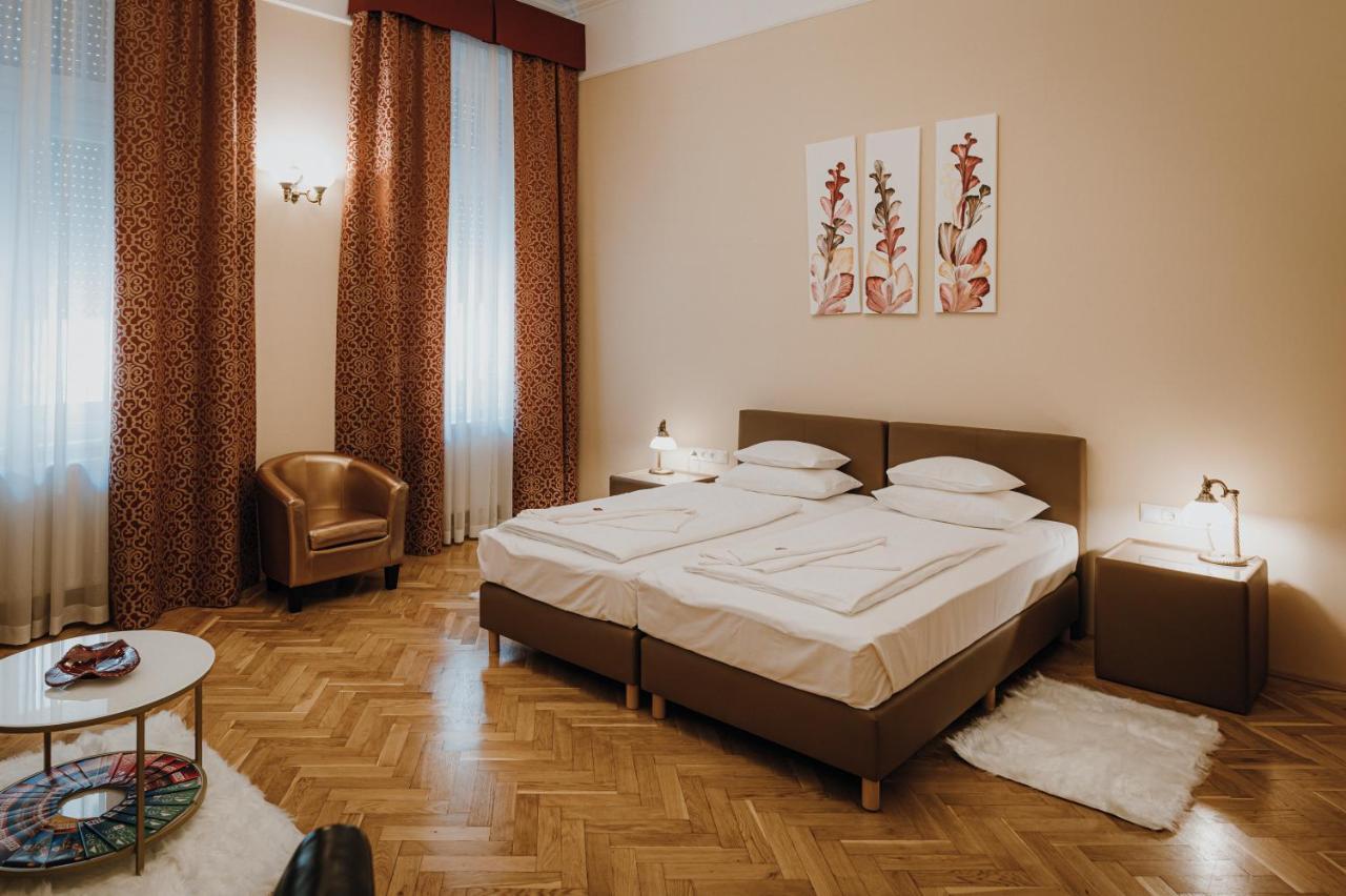 Dozsa Apartman Сегед Екстер'єр фото