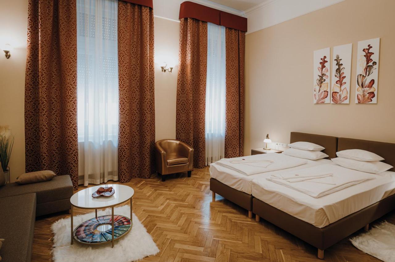 Dozsa Apartman Сегед Екстер'єр фото