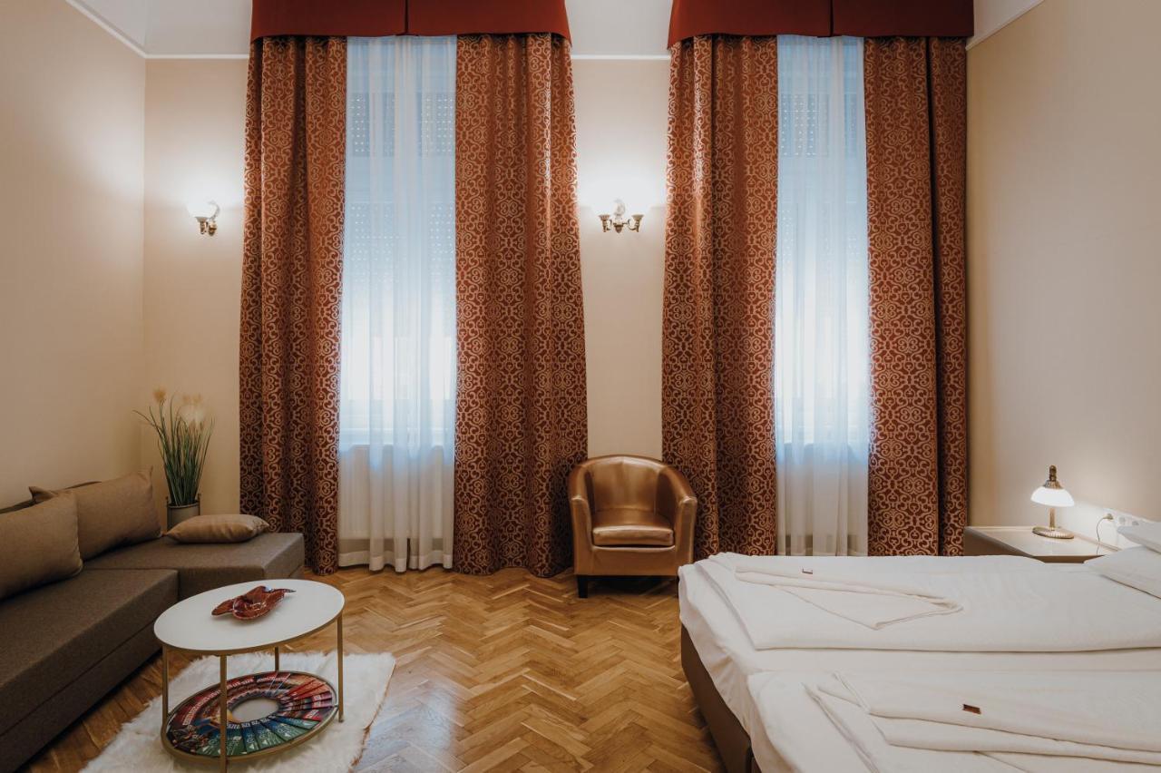 Dozsa Apartman Сегед Екстер'єр фото