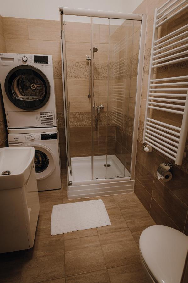 Dozsa Apartman Сегед Екстер'єр фото